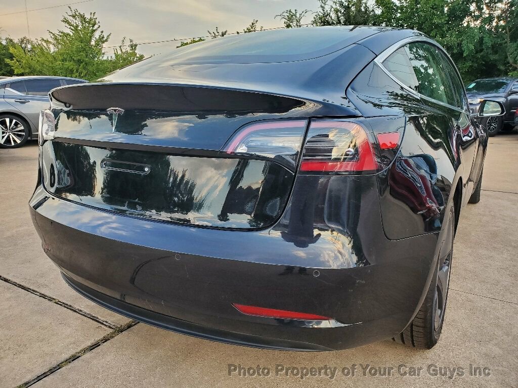 Used 2019 Tesla Model 3 Performance image 16