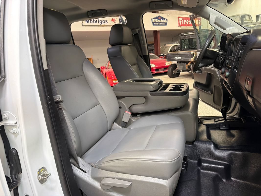 Used 2019 Chevrolet Silverado 2500 W/T w/ WT Convenience Package AWD/4WD image 37