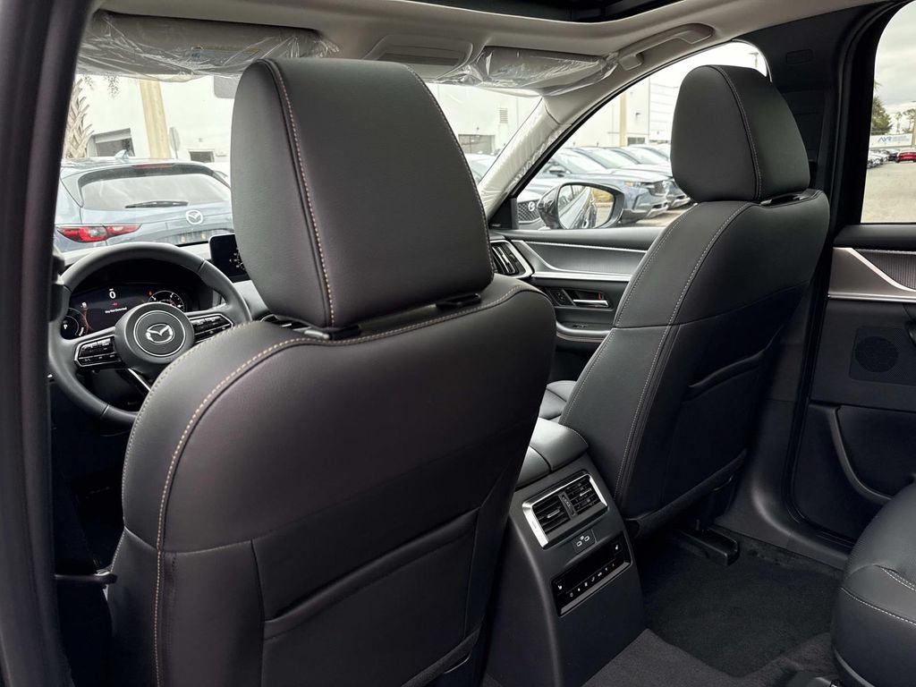 New 2026 MAZDA CX-90 Plug-In Hybrid w/Premium Sport AWD/4WD image 14