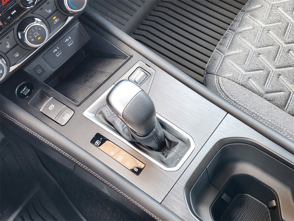 New 2025 Nissan Kicks SV w/ SV Premium Package image 15