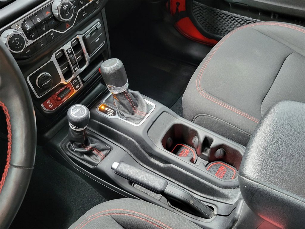 Used 2023 Jeep Wrangler Unlimited Rubicon w/ Cold Weather Group image 30