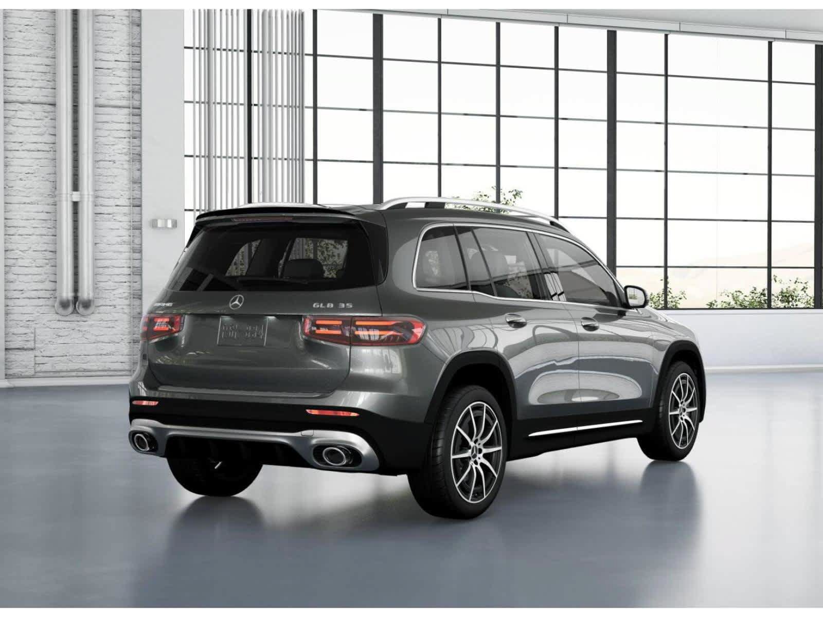 Used 2025 Mercedes-Benz GLB 35 AMG 4MATIC image 21
