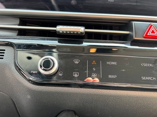 Certified 2026 Kia Sportage LX FWD image 22