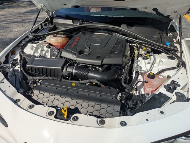 Used 2021 Alfa Romeo Giulia Ti w/ Nero Edizione image 32