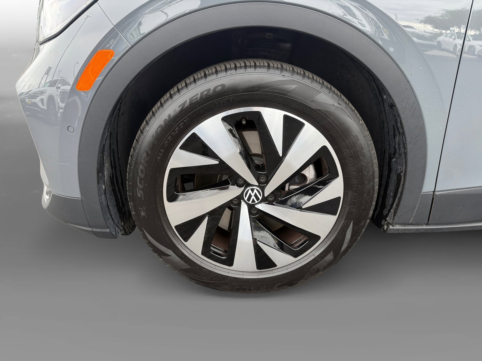 Certified 2024 Volkswagen ID.4 2WD image 9