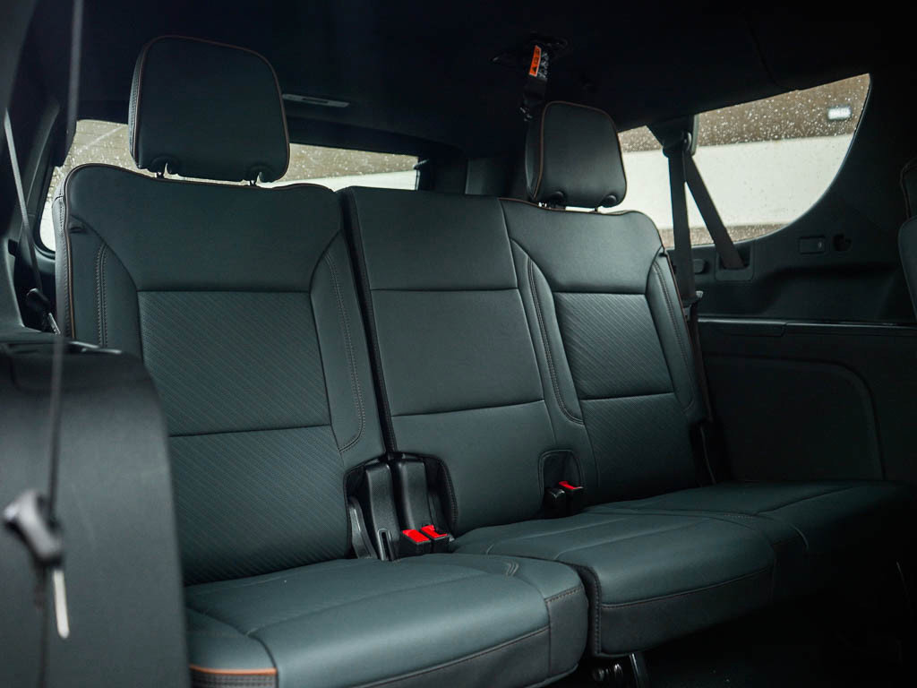 New 2026 GMC Yukon XL AT4 w/ AT4 Premium Package image 14