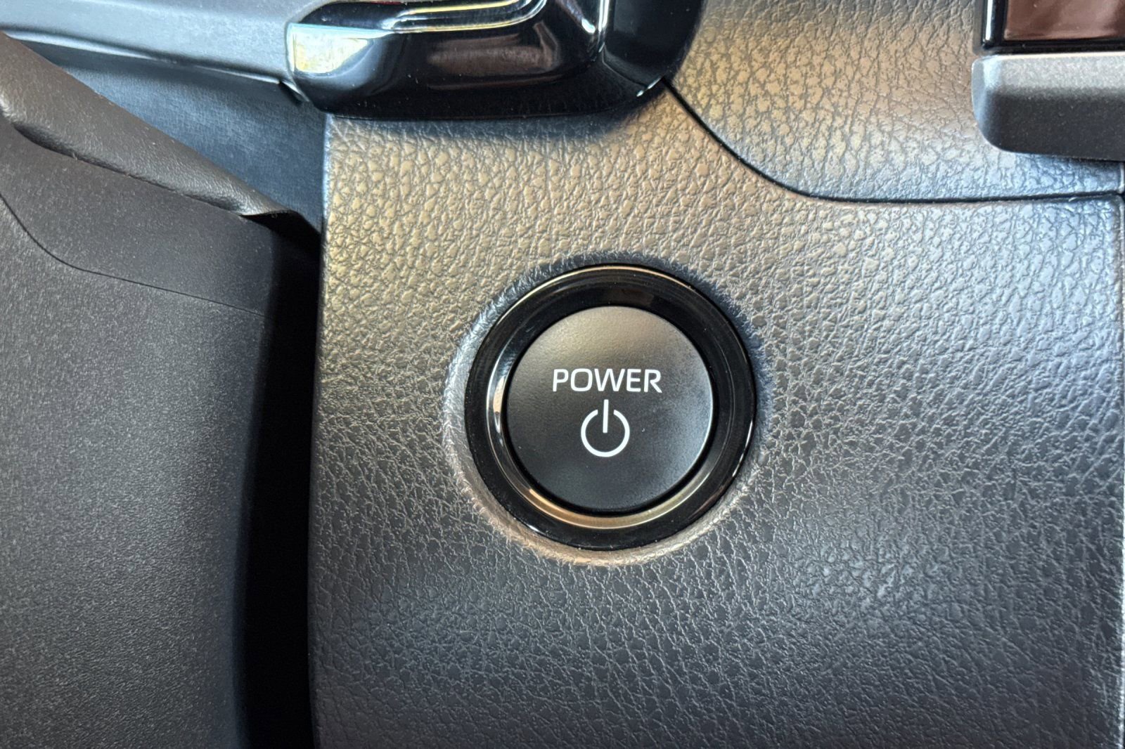 Used 2026 Toyota Camry SE FWD image 22