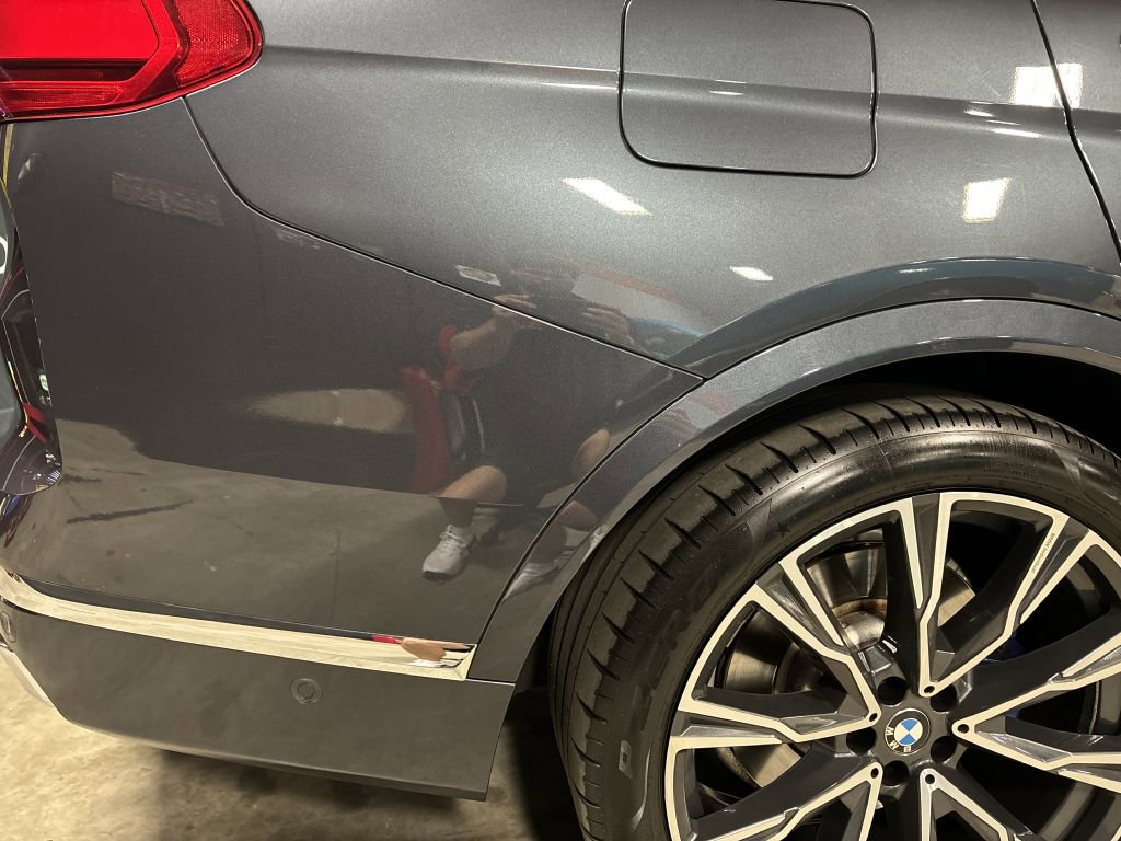 Used 2021 BMW X7 xDrive40i w/ Premium Package image 25