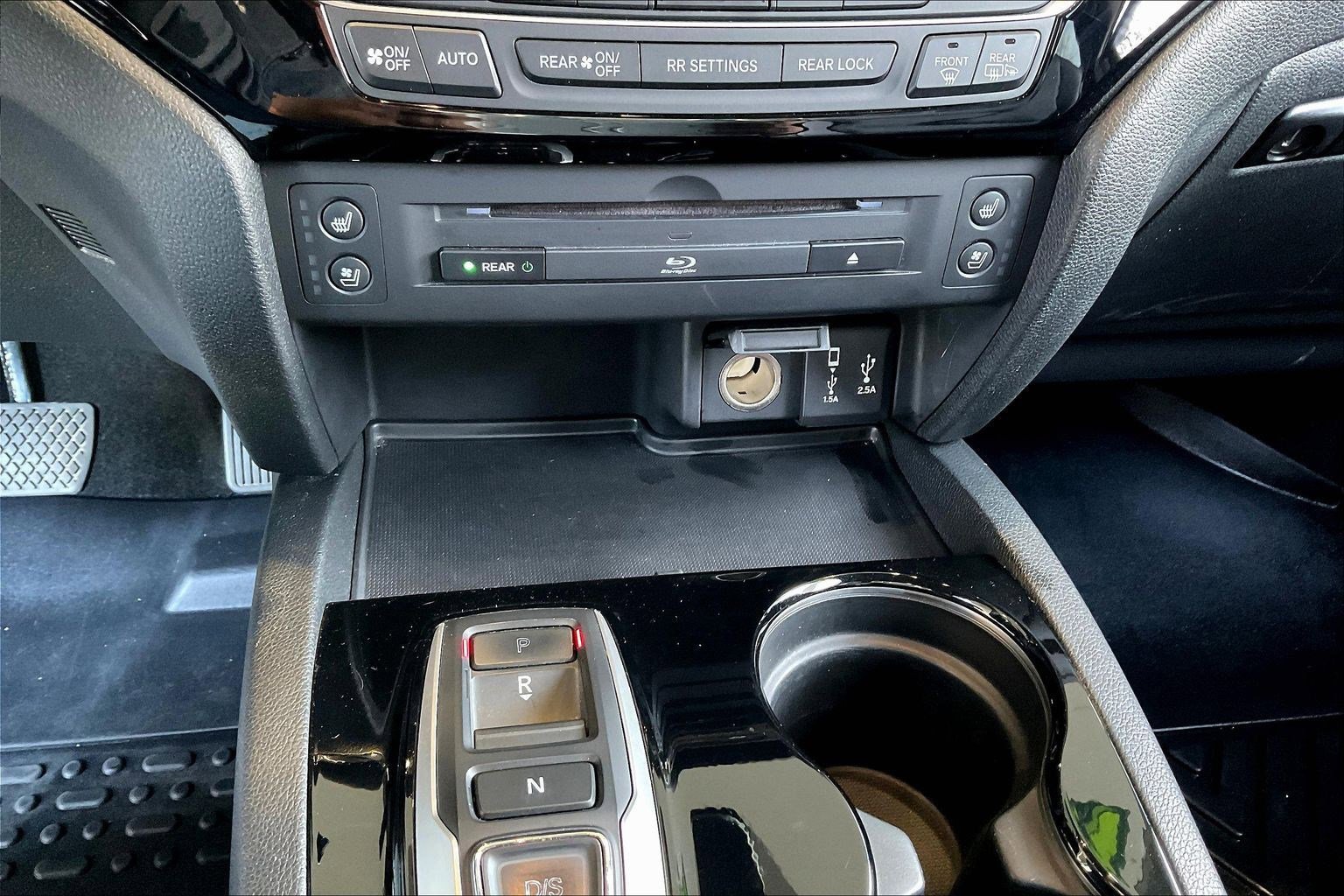 Used 2017 Honda Pilot Elite image 15