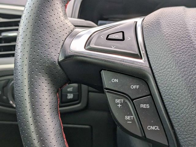 Used 2024 Ford Edge ST-Line image 25