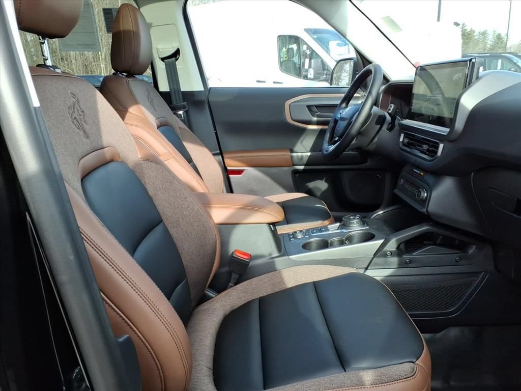 New 2025 Ford Bronco Sport Outer Banks w/ Sasquatch Outer Banks Package AWD/4WD image 9