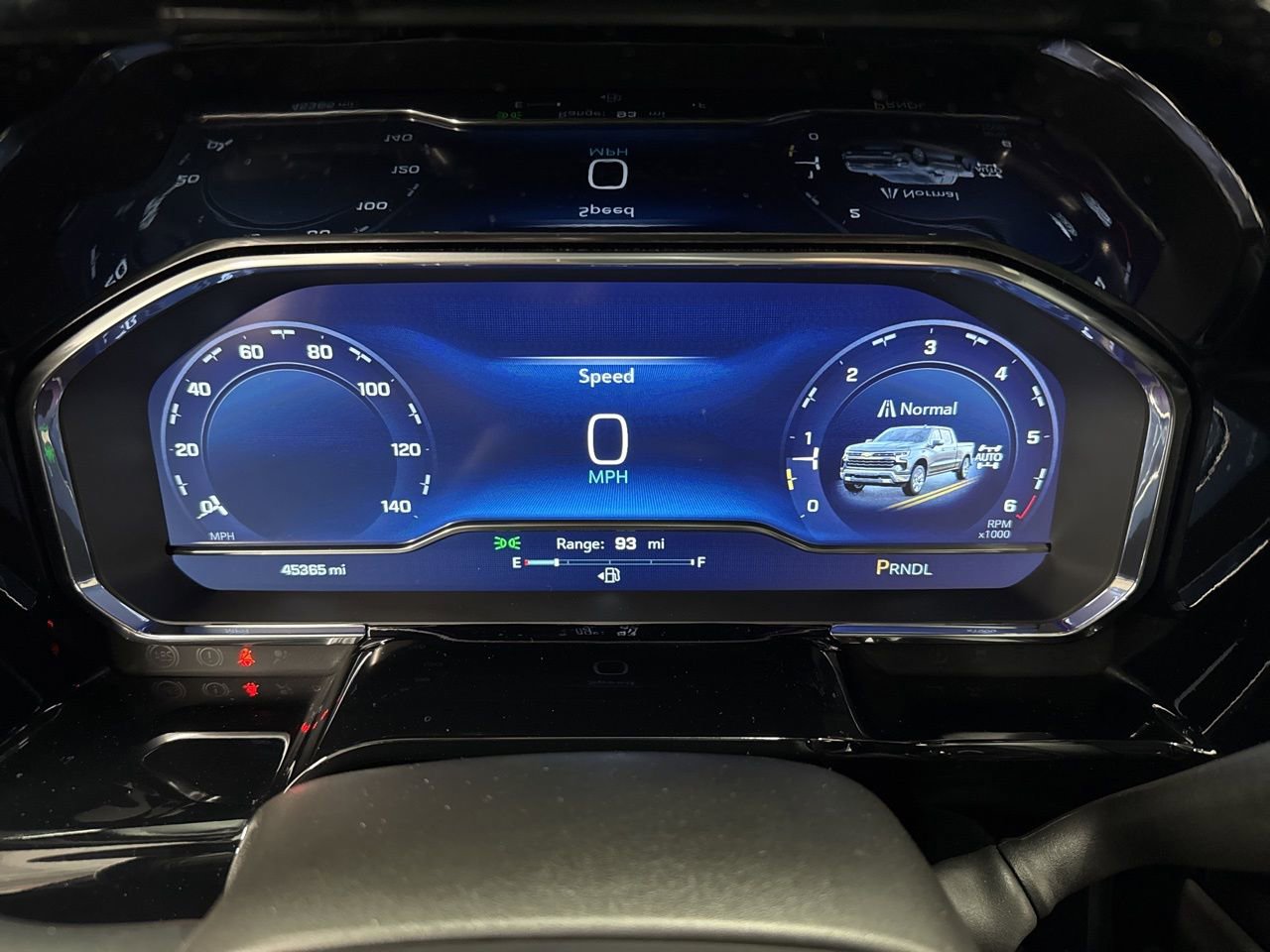 Used 2024 Chevrolet Silverado 1500 LT image 18