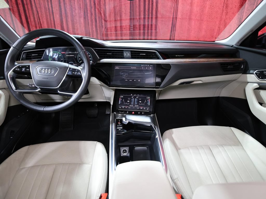 Used 2019 Audi e-tron Premium Plus AWD/4WD image 16