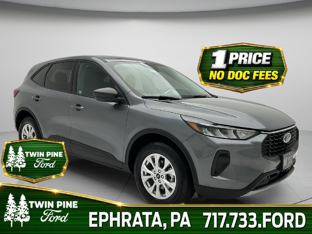 Used 2025 Ford Escape Active AWD/4WD image 1