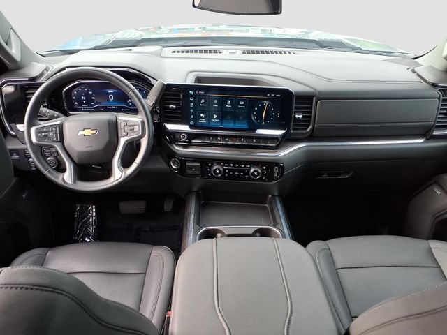 Used 2024 Chevrolet Silverado 2500 LTZ w/ LTZ Convenience Package AWD/4WD image 19