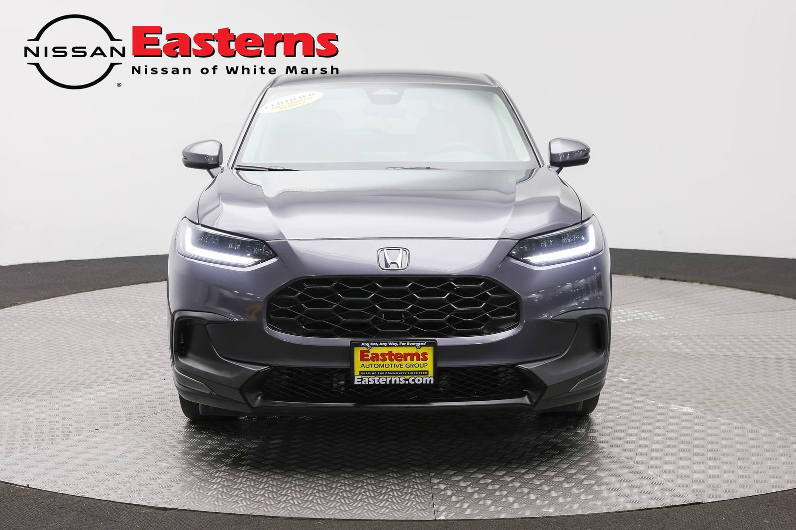 Used 2024 Honda HR-V LX image 2