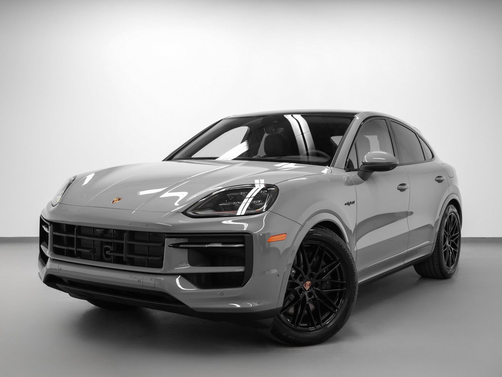 New 2026 Porsche Cayenne E-Hybrid Coupe AWD/4WD image 6
