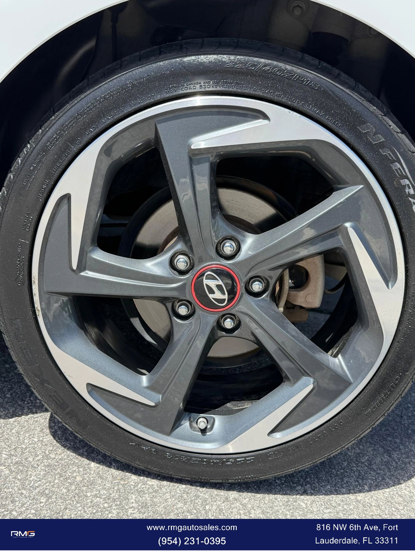 Used 2020 Hyundai Veloster Turbo FWD image 12