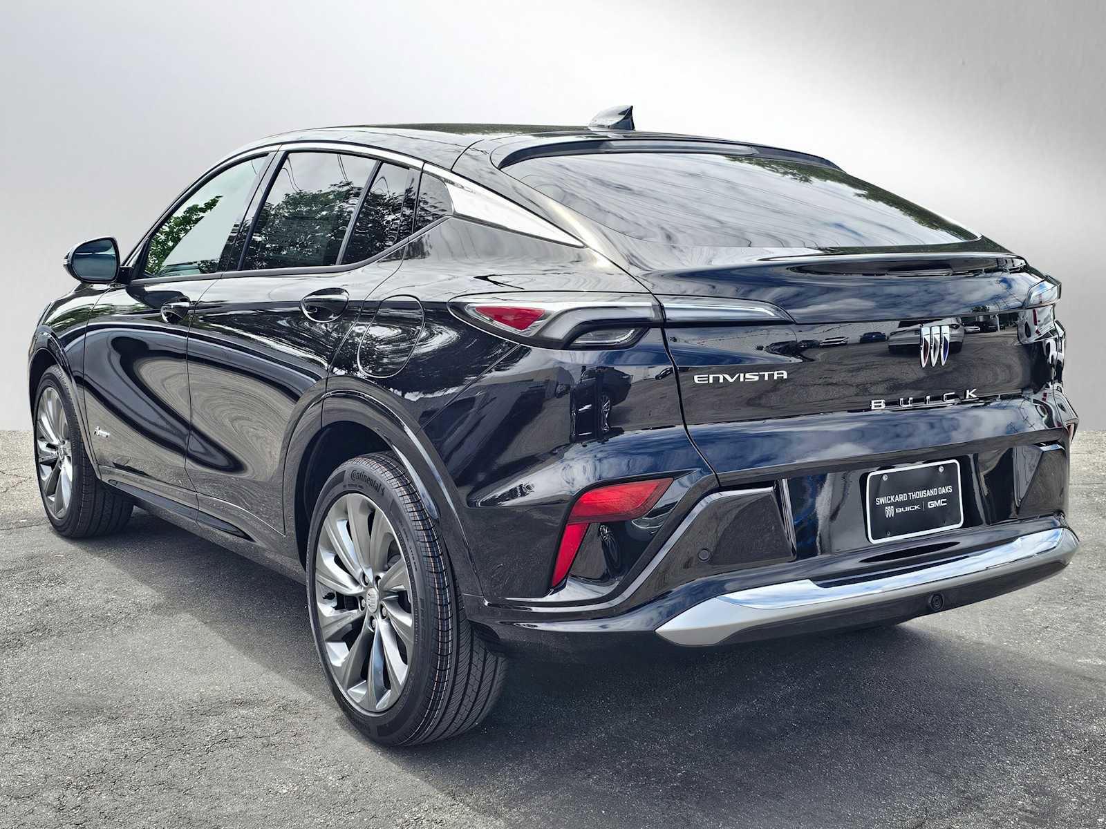 New 2026 Buick Envista Sport Touring FWD image 5
