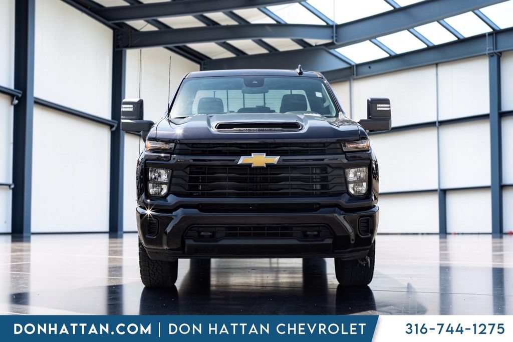 Used 2024 Chevrolet Silverado 2500 Custom w/ Custom Value Package AWD/4WD image 25