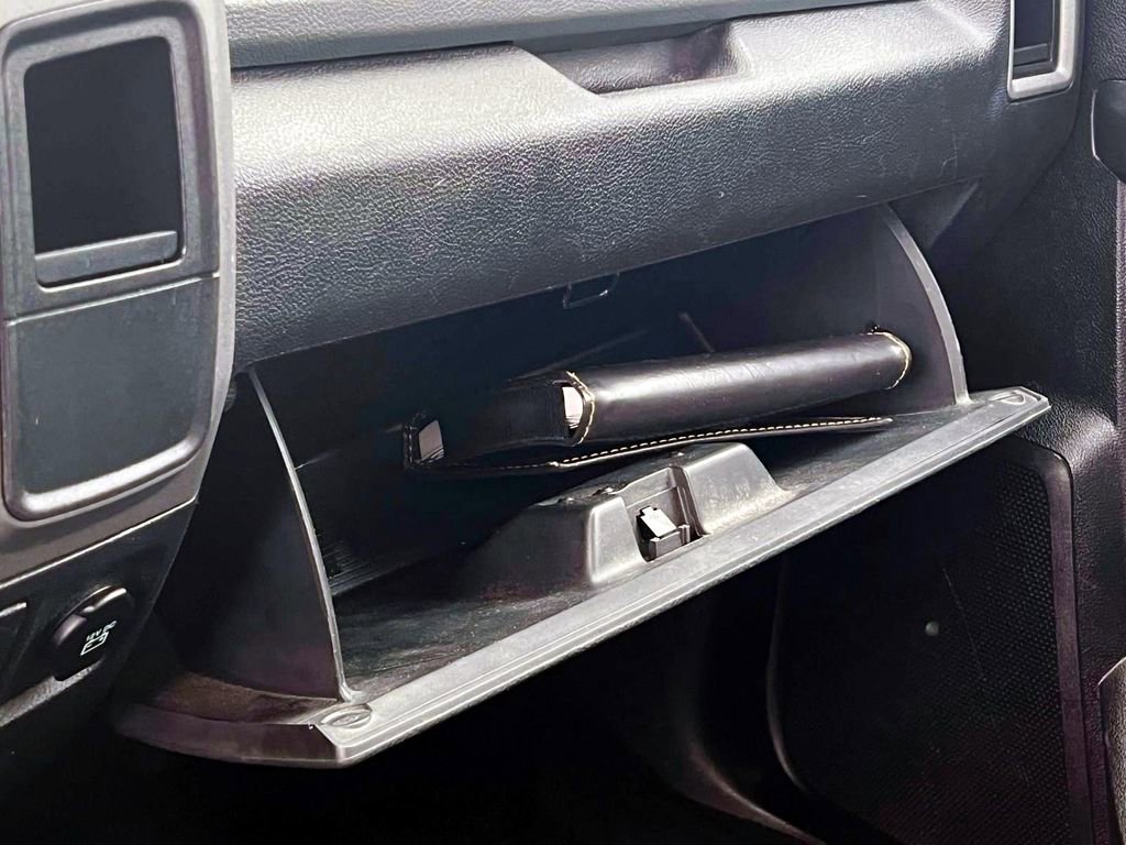 Used 2015 RAM 1500 Express image 26