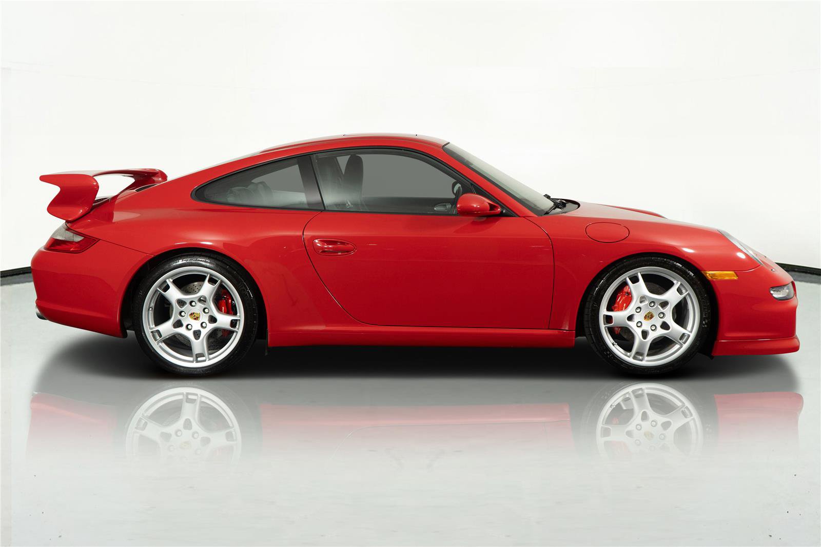 Used 2006 Porsche 911 Carrera S RWD image 5