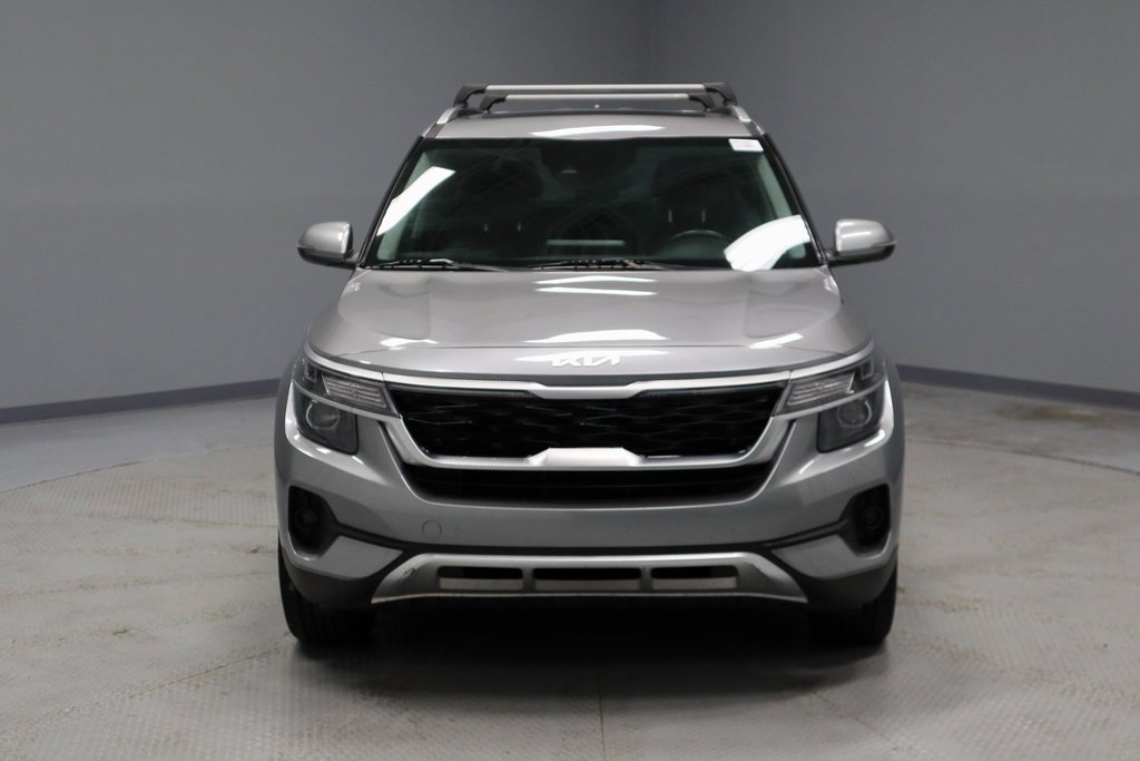 Used 2022 Kia Seltos EX image 7