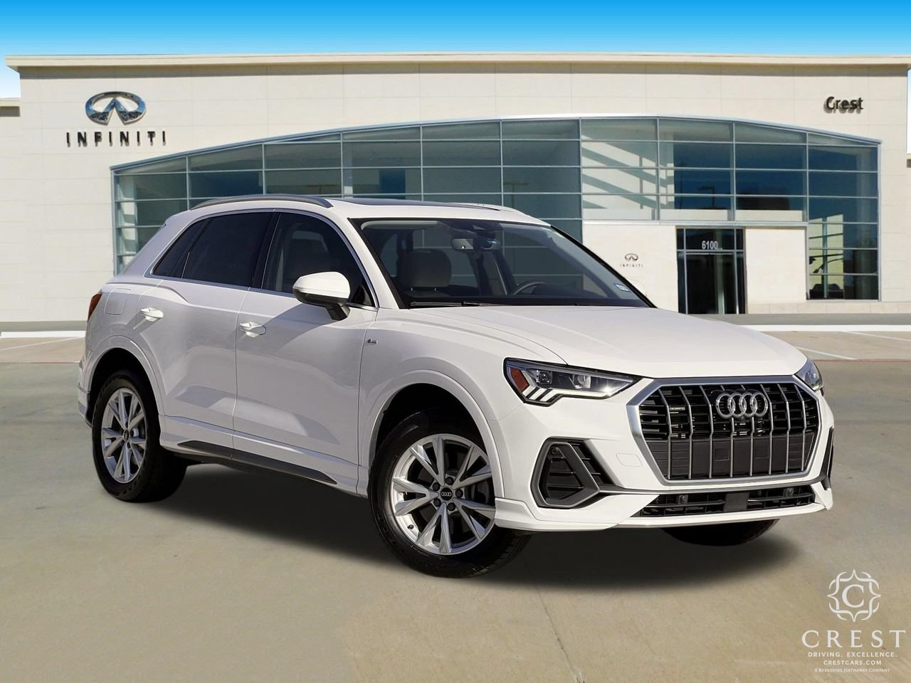 Used 2024 Audi Q3 2.0T Premium Plus AWD/4WD image 2