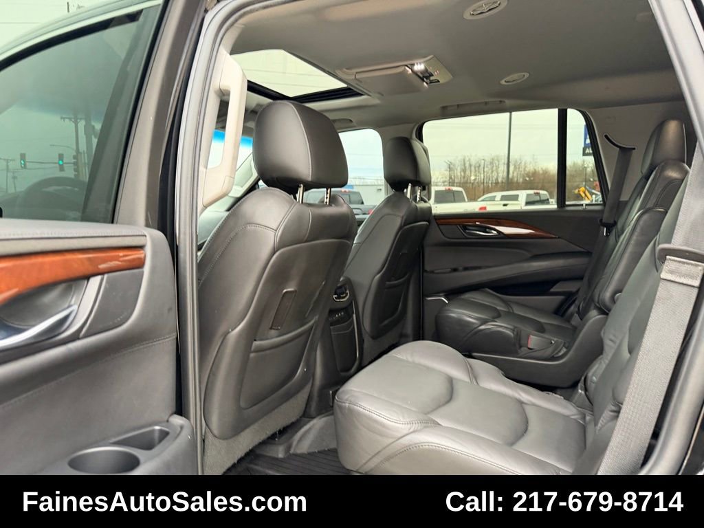 Used 2018 Cadillac Escalade Premium Luxury image 74