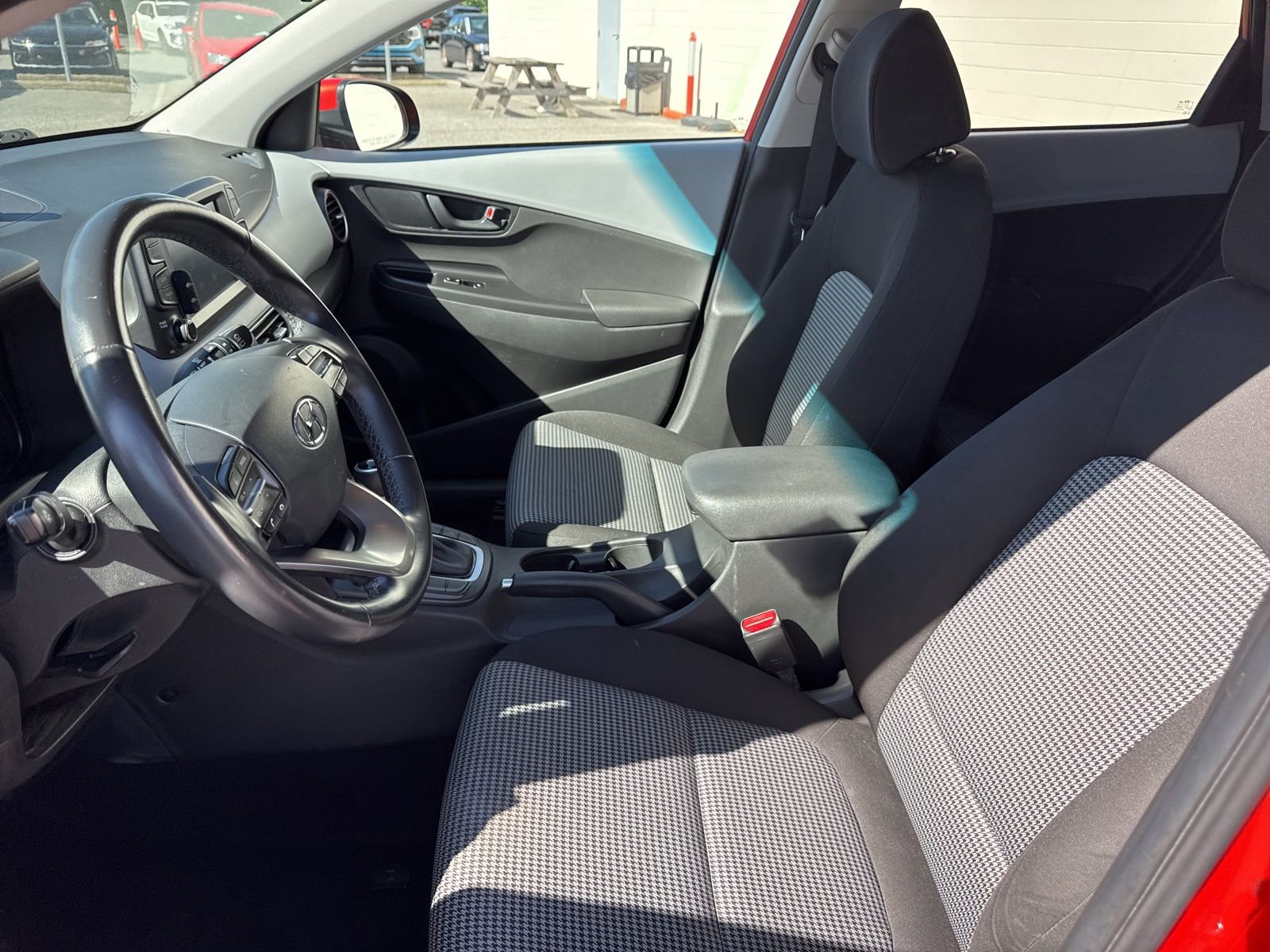 Used 2020 Hyundai Kona SEL FWD image 18