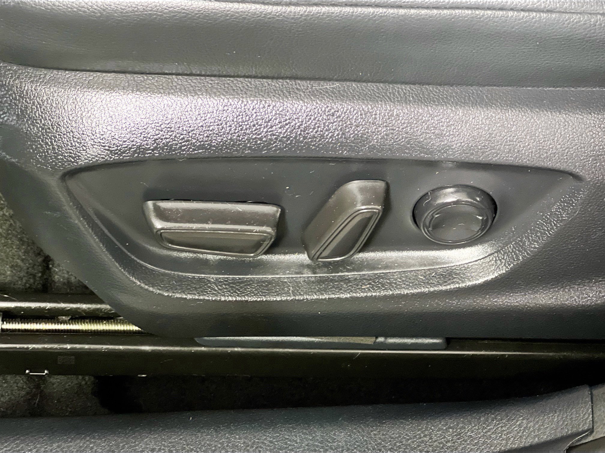 Used 2024 Toyota Camry SE FWD image 15