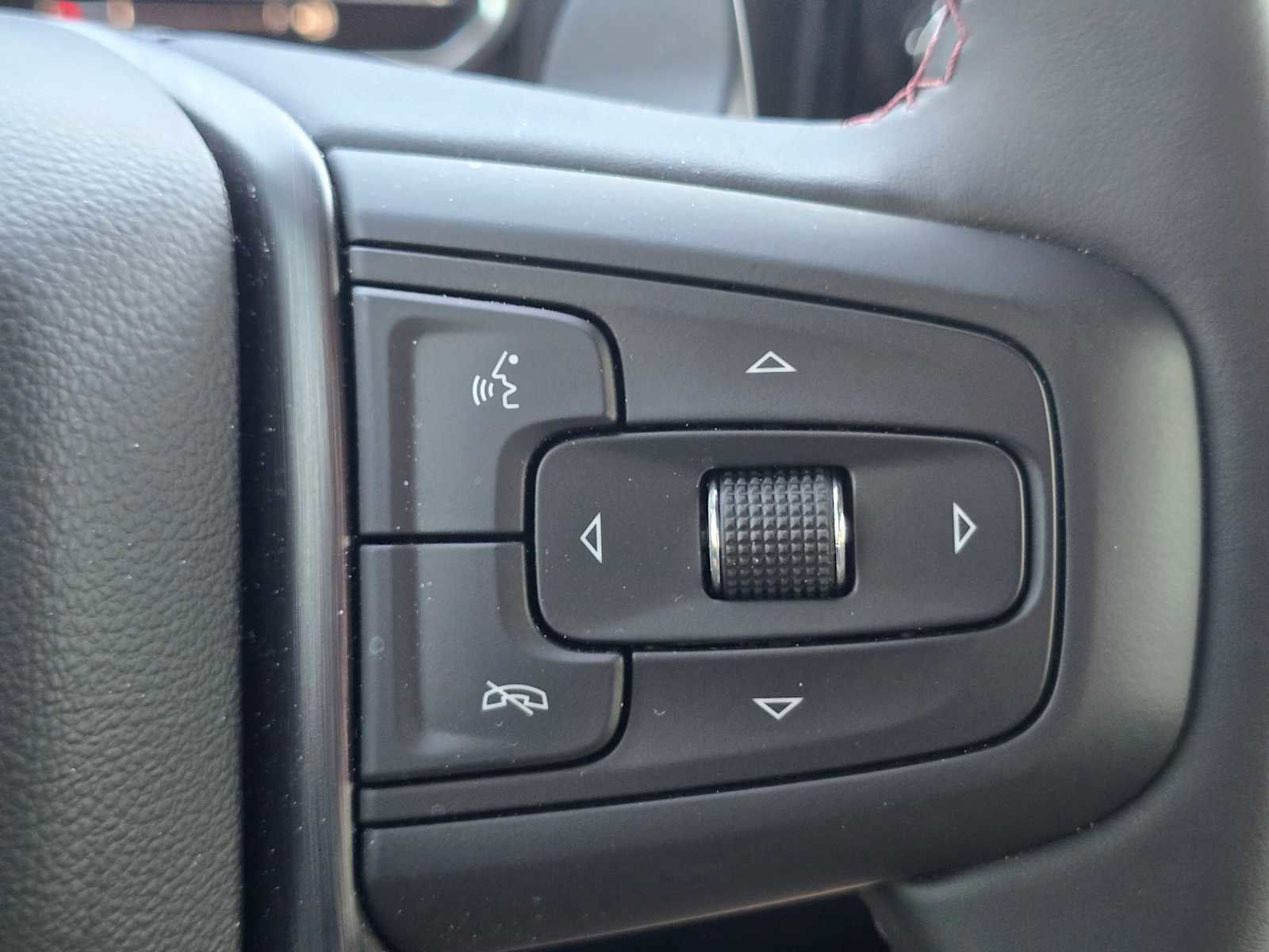 Used 2025 GMC Sierra 1500 AT4X image 33