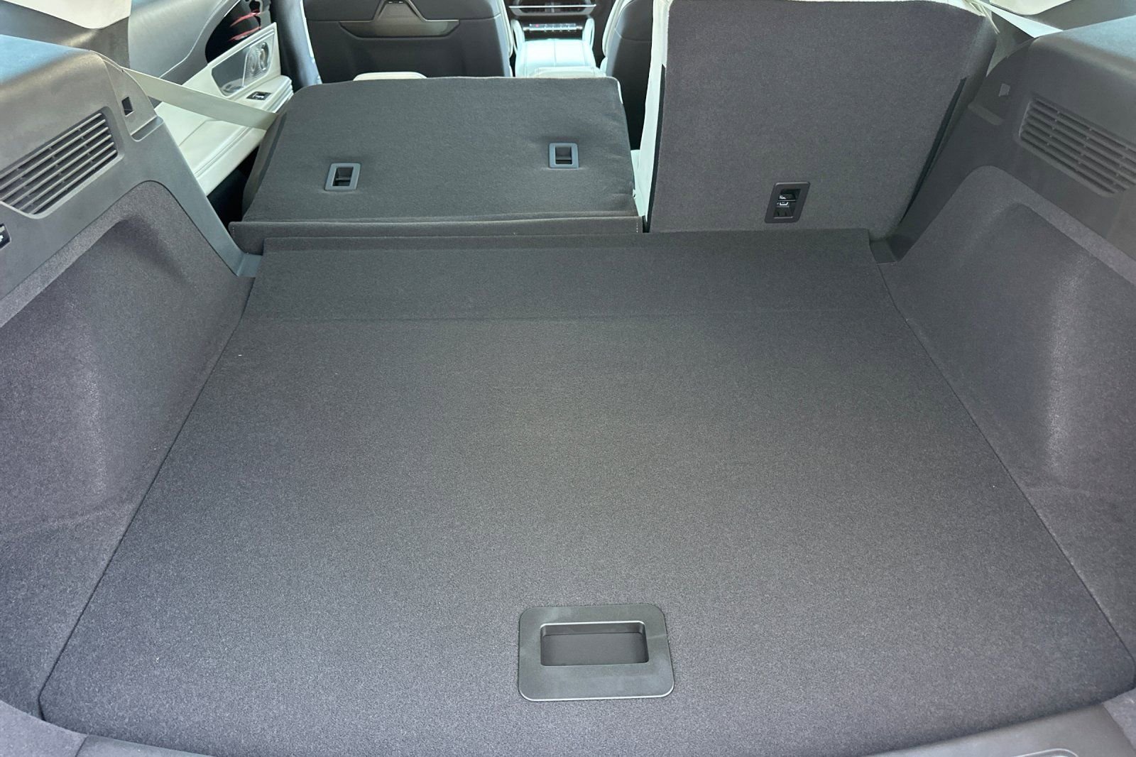 New 2026 Lincoln Nautilus Black Label w/ Jet Appearance Package image 14