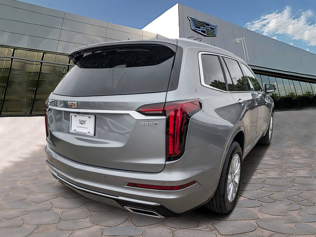 New 2025 Cadillac XT6 Luxury FWD image 5