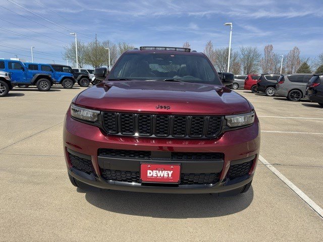 New 2025 Jeep Grand Cherokee L Altitude image 2