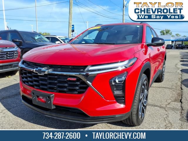 Certified 2026 Chevrolet Trax RS w/ Sunroof Package FWD image 1