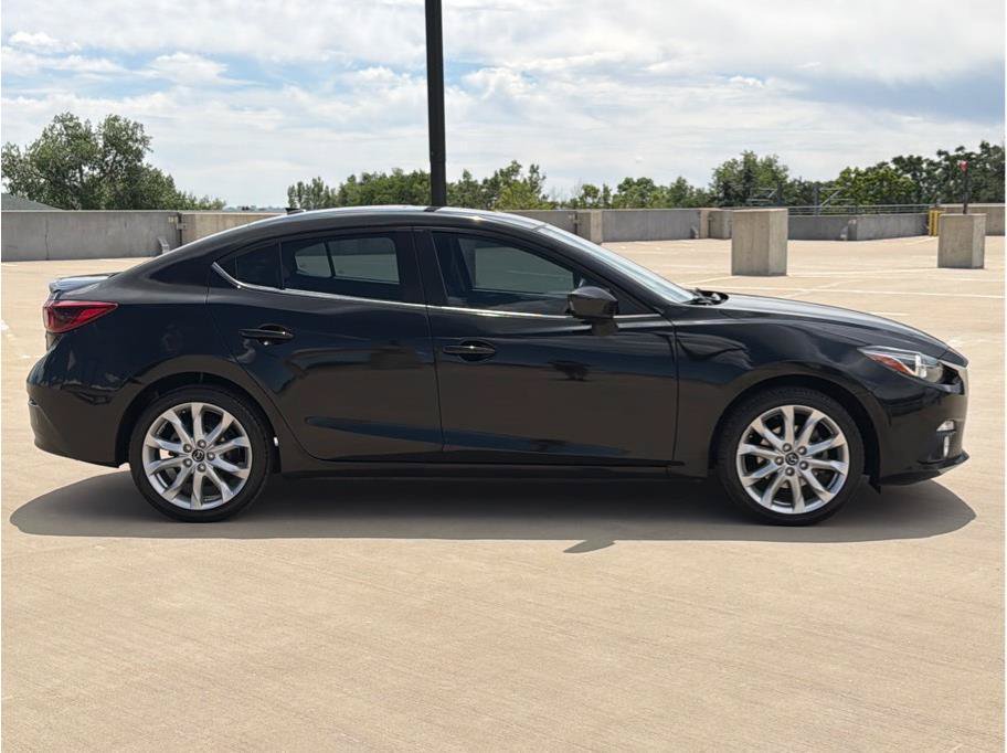 Used 2014 MAZDA MAZDA3 s Grand Touring w/ Technology Package FWD image 9
