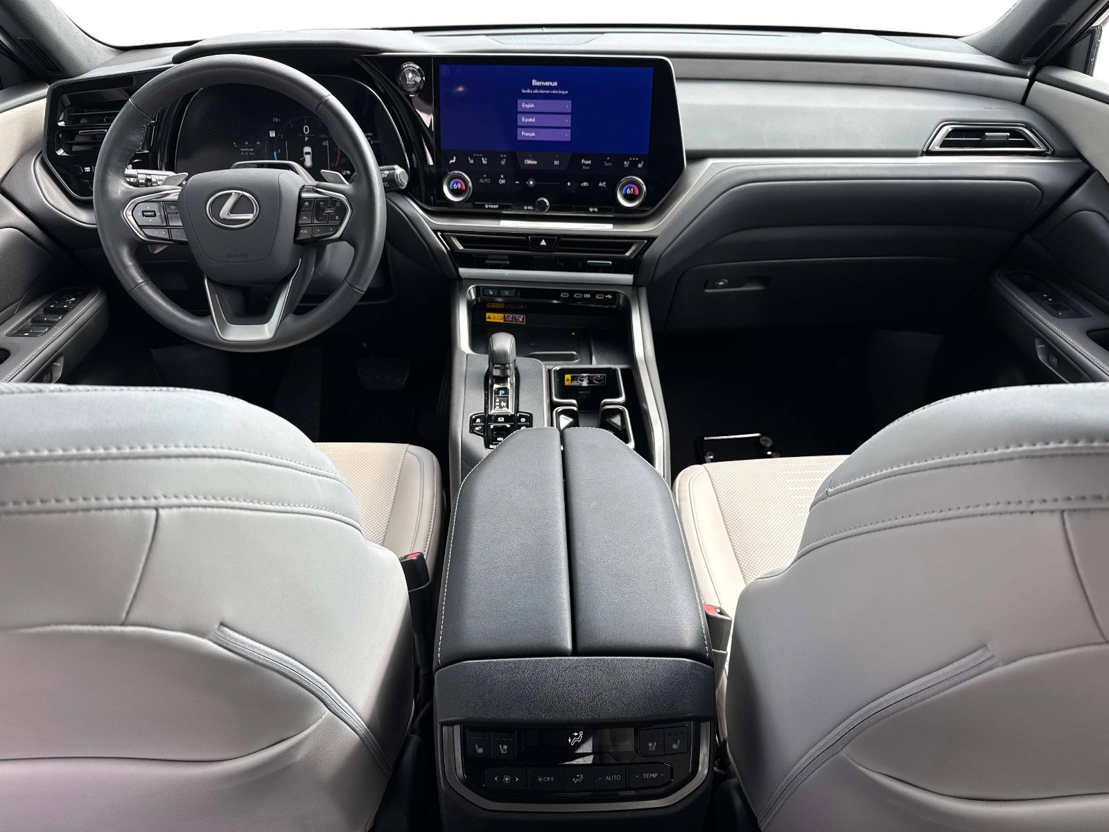 Certified 2025 Lexus TX 350 AWD w/ Technology Package image 17