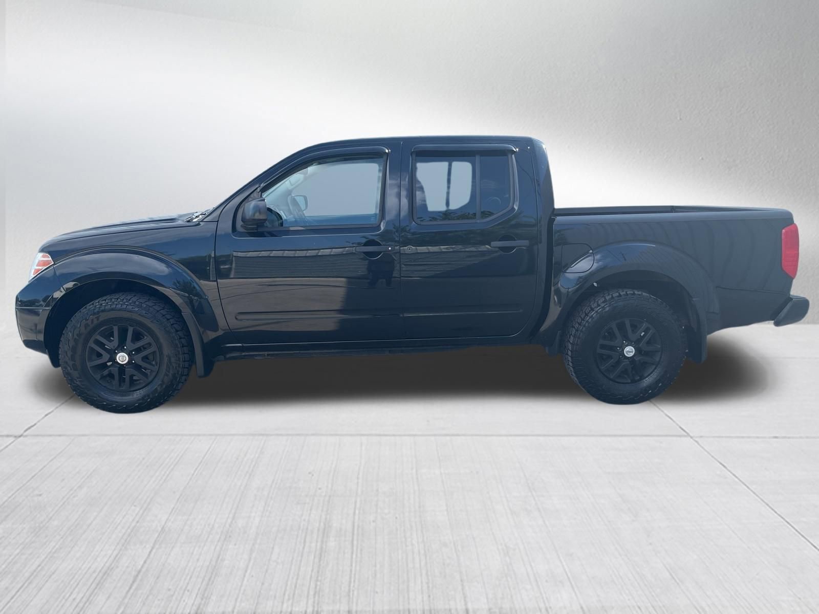 Used 2019 Nissan Frontier SV AWD/4WD image 4
