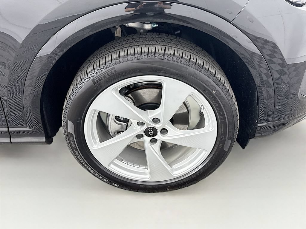 Used 2025 Audi Q5 Premium Plus w/ Premium Plus AWD/4WD image 33