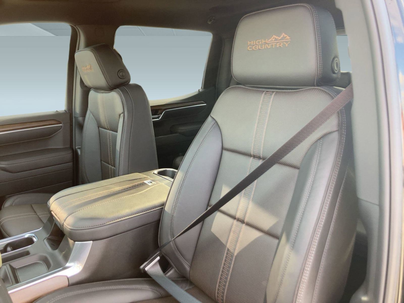 New 2026 Chevrolet Silverado 1500 High Country w/ Midnight Edition image 20