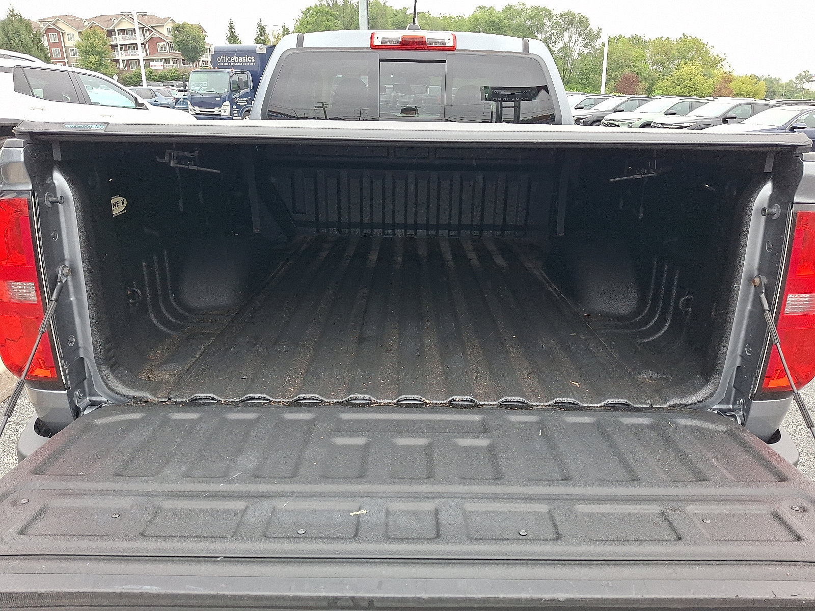 Used 2018 Chevrolet Colorado LT w/ LT Convenience Package AWD/4WD image 27
