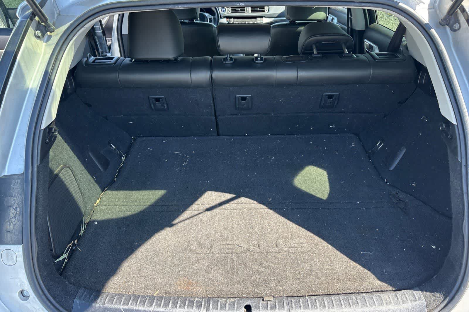 Used 2012 Lexus CT 200h Premium w/ Premium Audio Pkg FWD image 17