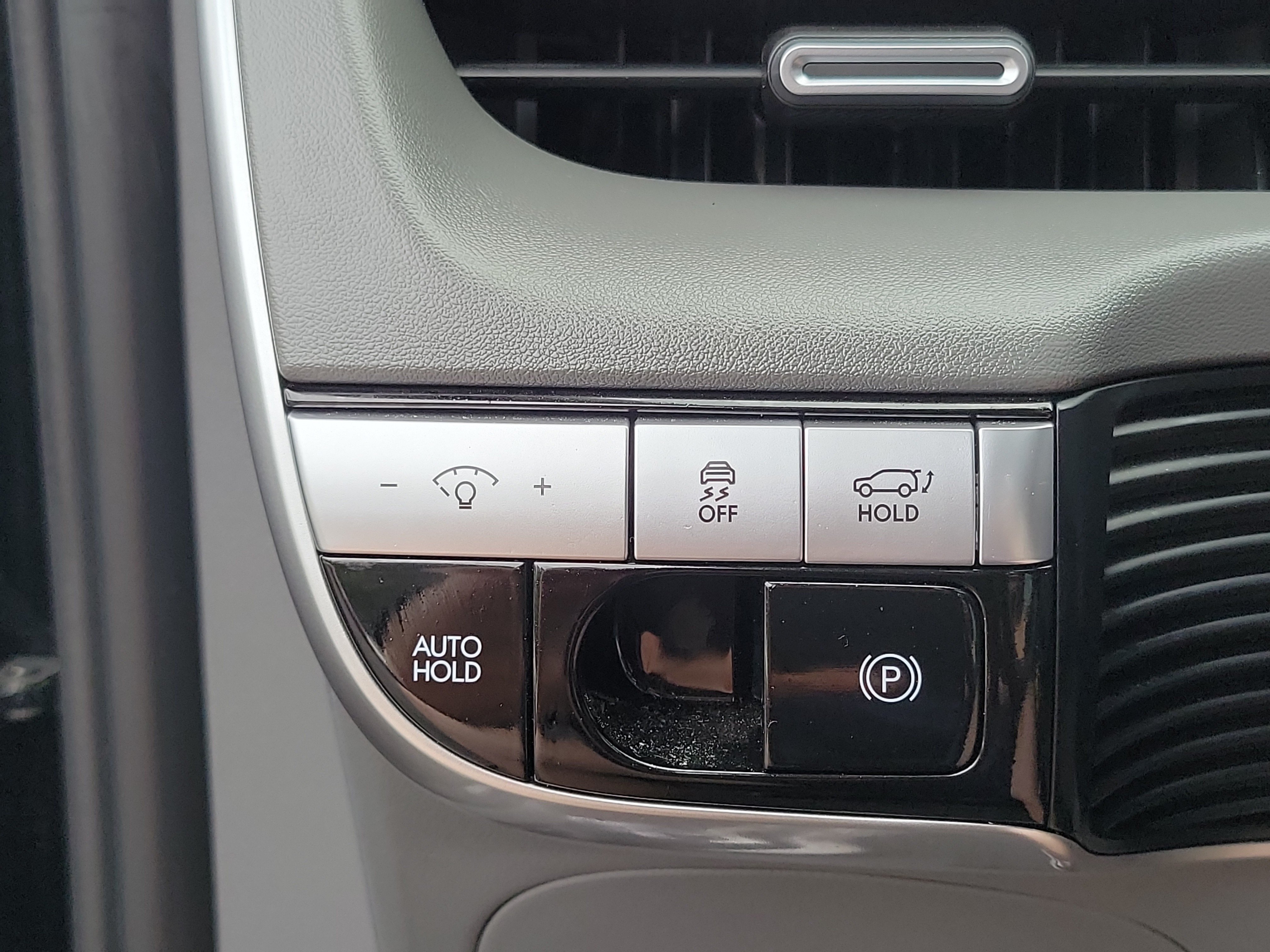 Certified 2024 Hyundai Ioniq 5 SEL RWD image 12