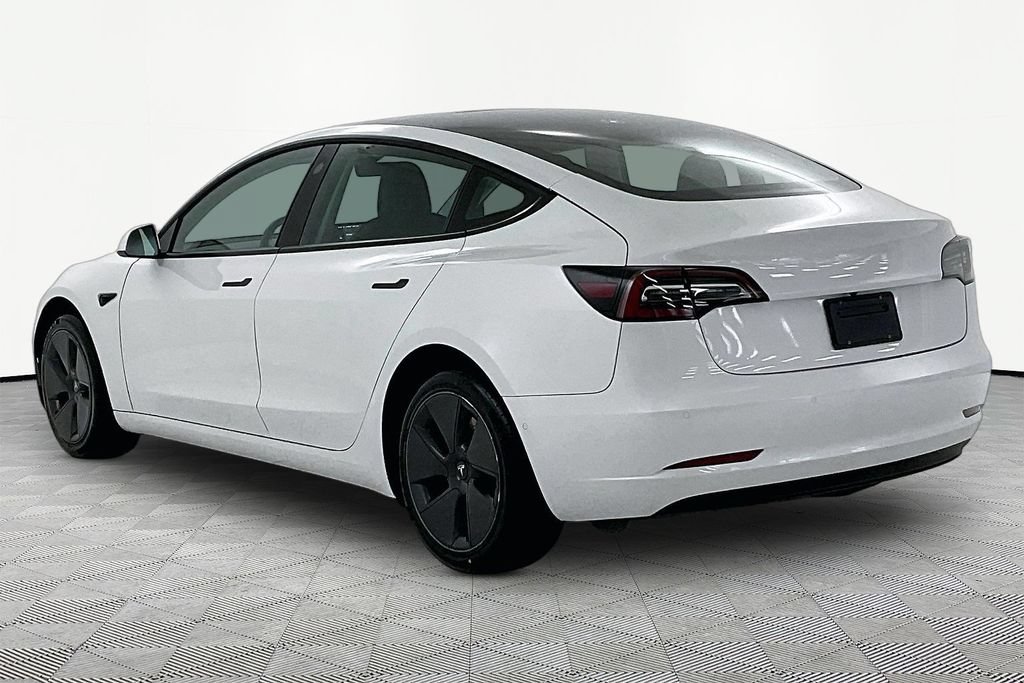 Used 2022 Tesla Model 3 Long Range AWD/4WD image 4