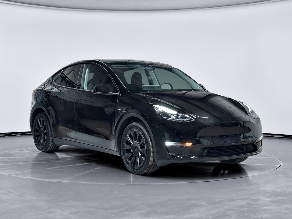 Used 2024 Tesla Model Y Long Range image 4