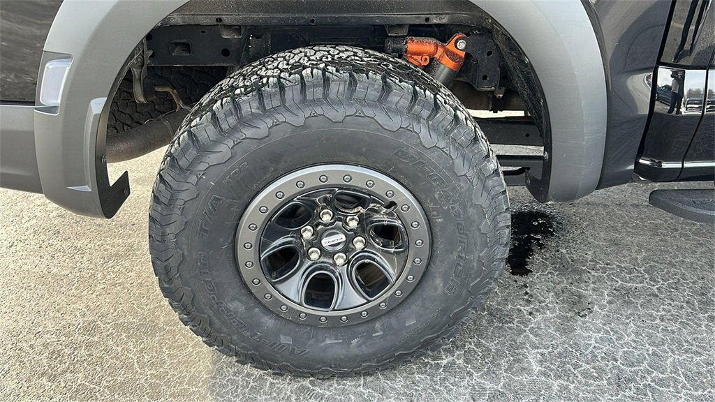 Used 2023 Ford F150 Raptor w/ Raptor Carbon Fiber Package image 11