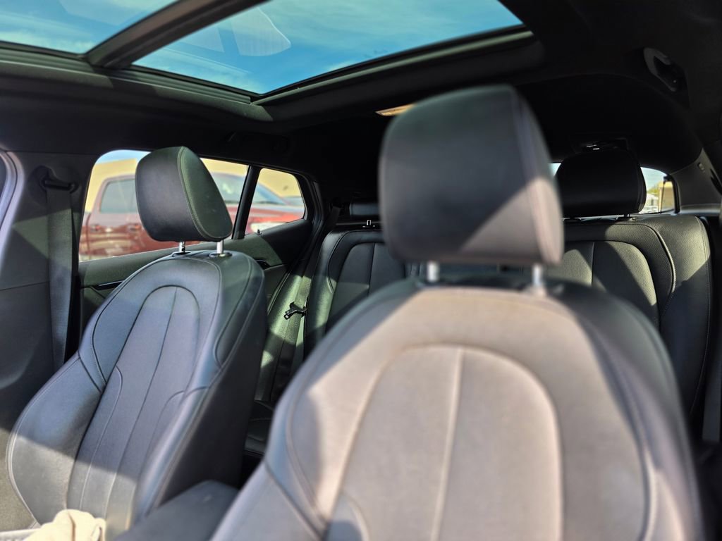 Used 2019 BMW X2 sDrive28i w/ Convenience Package image 14