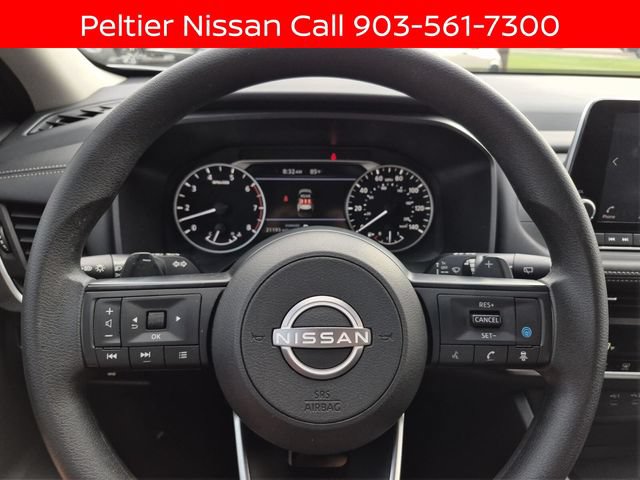 Certified 2024 Nissan Rogue SV FWD image 28