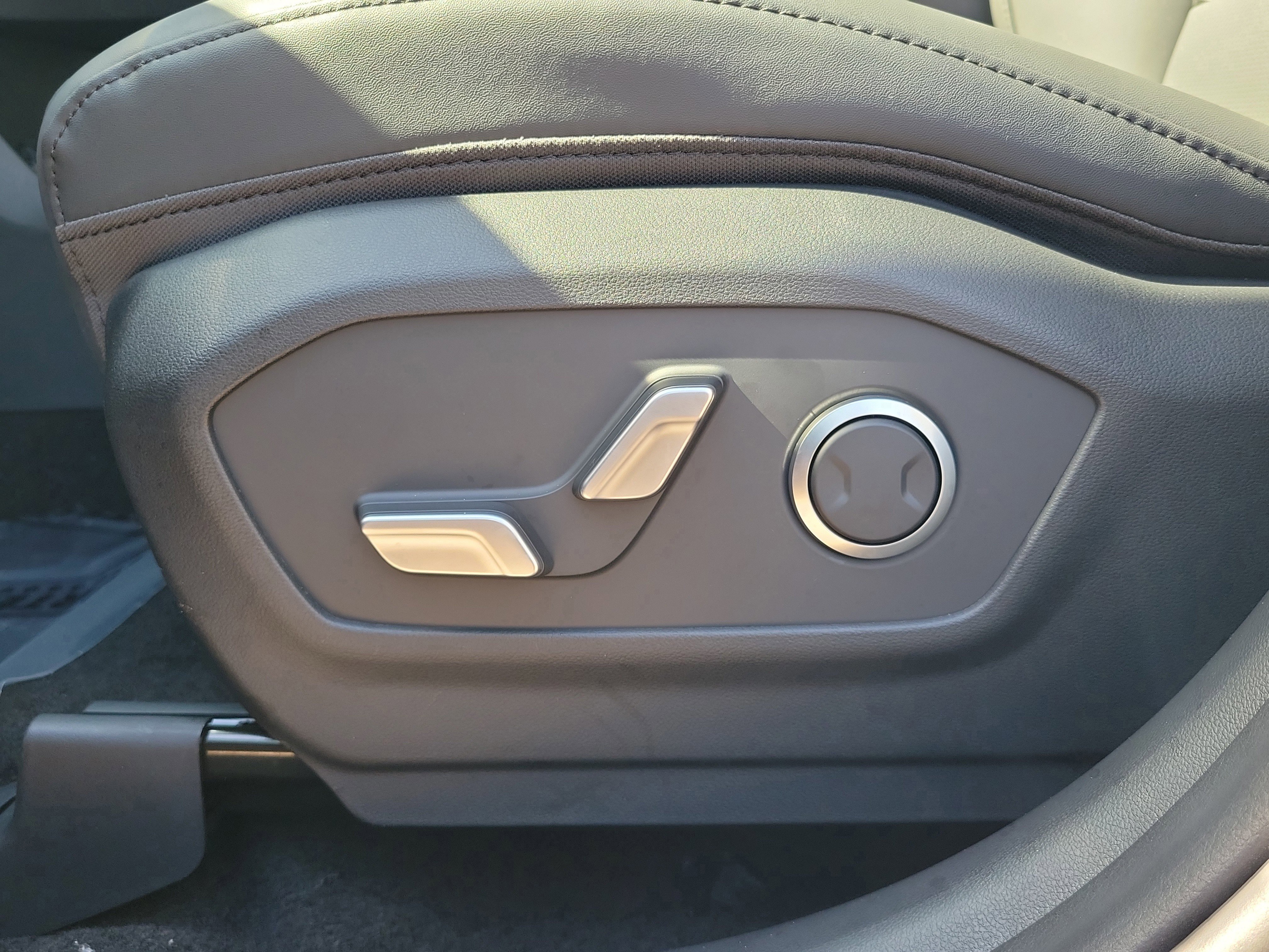 New 2026 Hyundai Santa Fe XRT image 16